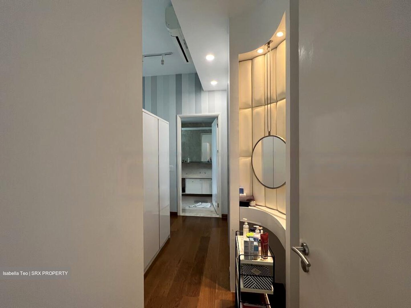 Kingsford . Hillview Peak (D23), Condominium #470469251